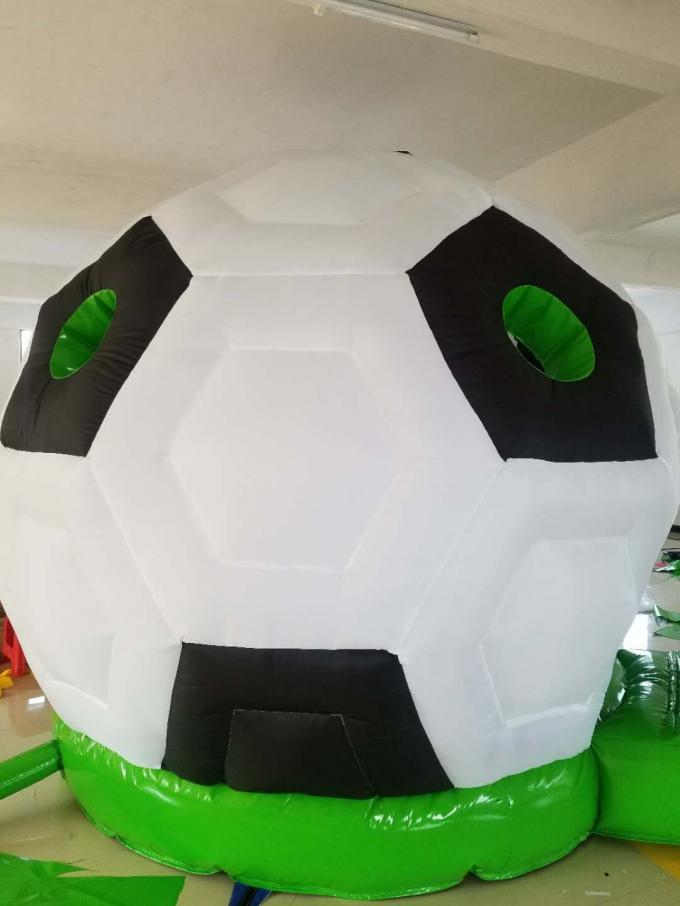子供の膨脹可能な子供の楽園のための商業Inflatablesのサッカー ボールの跳ね上がりの家
